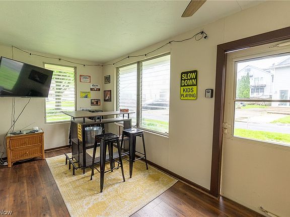 2nd image of 4803 Avenue B