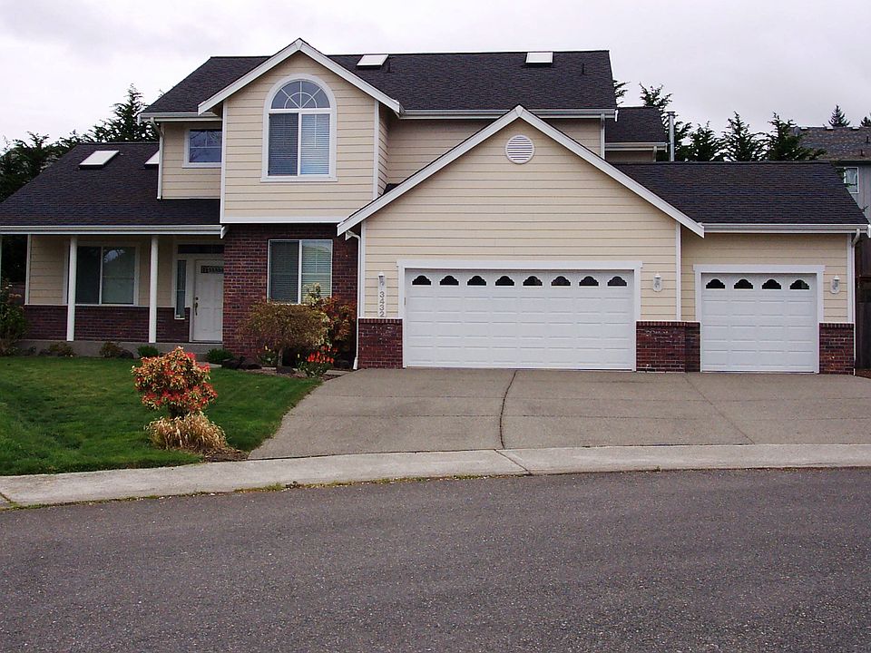 1st image of 3432 30th Ct SE