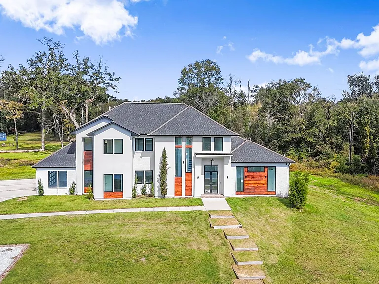 9825 Fawn View Dr — Photo 40