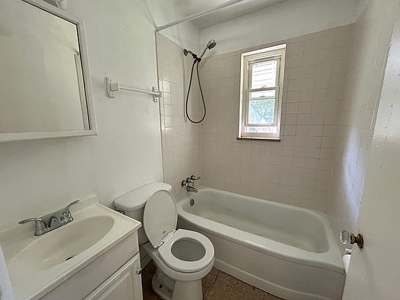 5th image of 3543 Sedler St