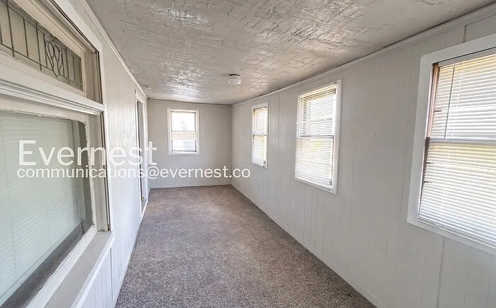 12110 Lenacrave Ave #2 — Photo 24