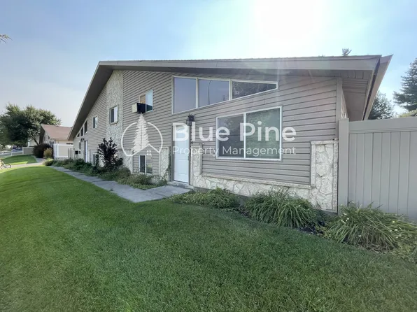 1201 N Skyline Dr, Idaho Falls, ID