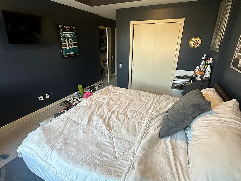 Bedroom #1