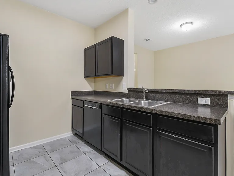 266 Moultrie Village Ln — Photo 9