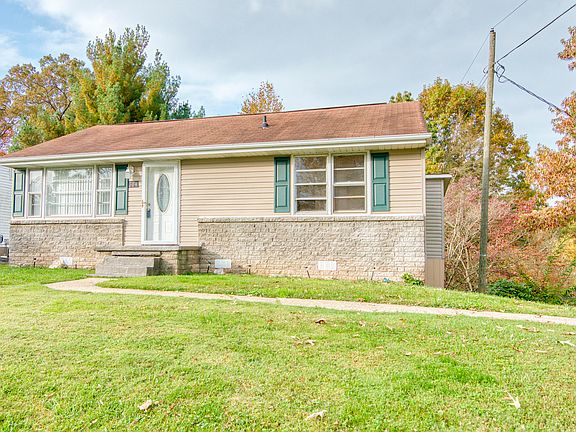 5th image of 304 Iris Dr #0