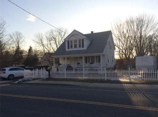 760 Meridian St, Fall River, MA 02720