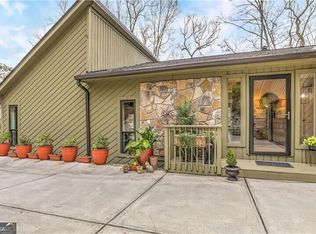 4301 Highland Vw NE, Roswell, GA 30075