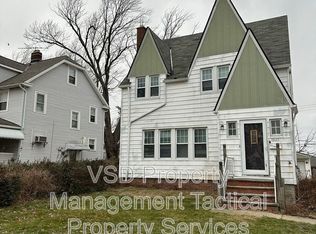 10615 S Highland Ave, Garfield Heights, OH