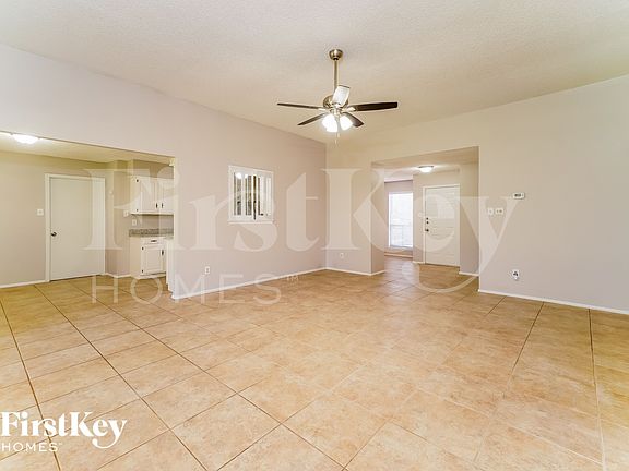 3rd image of 1702 Jay Schellman St