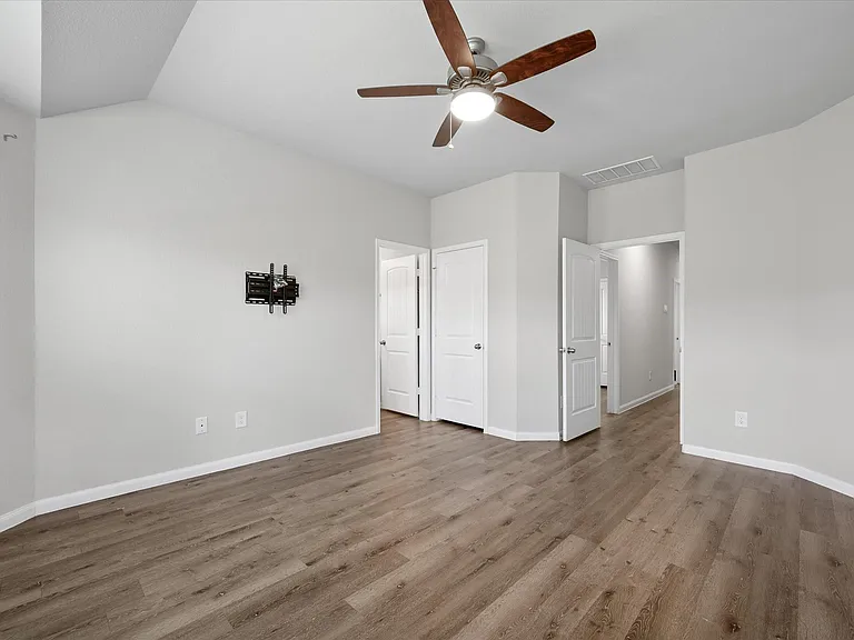 2546 Steelhead Dr — Photo 14