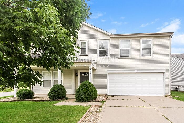 1st image of 743 Thornwood Ln