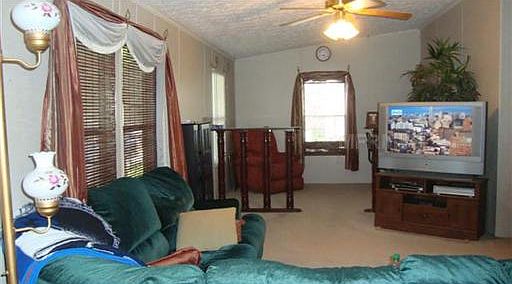 2nd image of 1209 SE 9th Ave