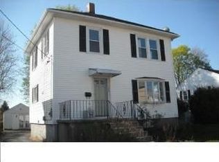 108 Terrace Ave, Pawtucket, RI 02860