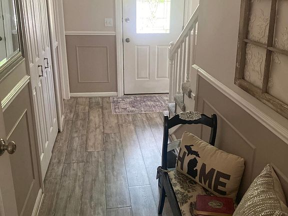 5th image of 1884 Birchwood Dr
