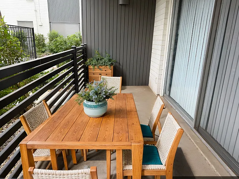 The Shorewood Apartments — Photo 43