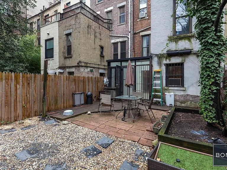 154 W 92nd St #1R — Photo 2