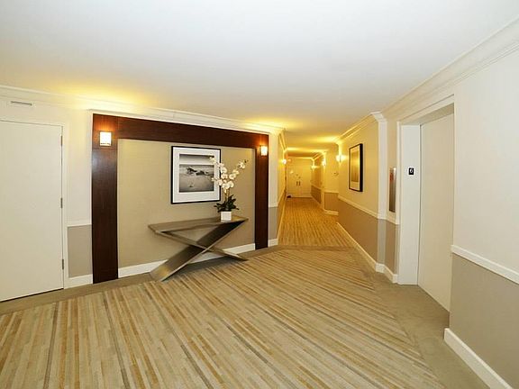 Home For Sale In Chalfonte