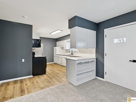 4th image of 803 N Christy St