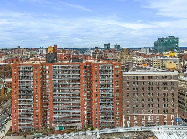 8915 Parsons Blvd APT 11D, Jamaica, NY 11432