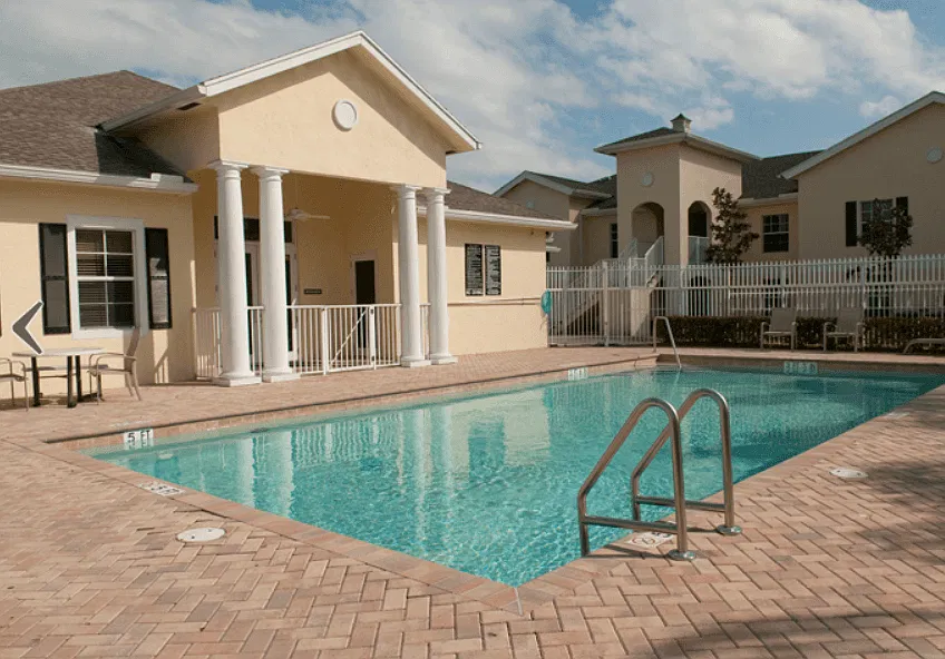 Live Oak Villas — Photo 3