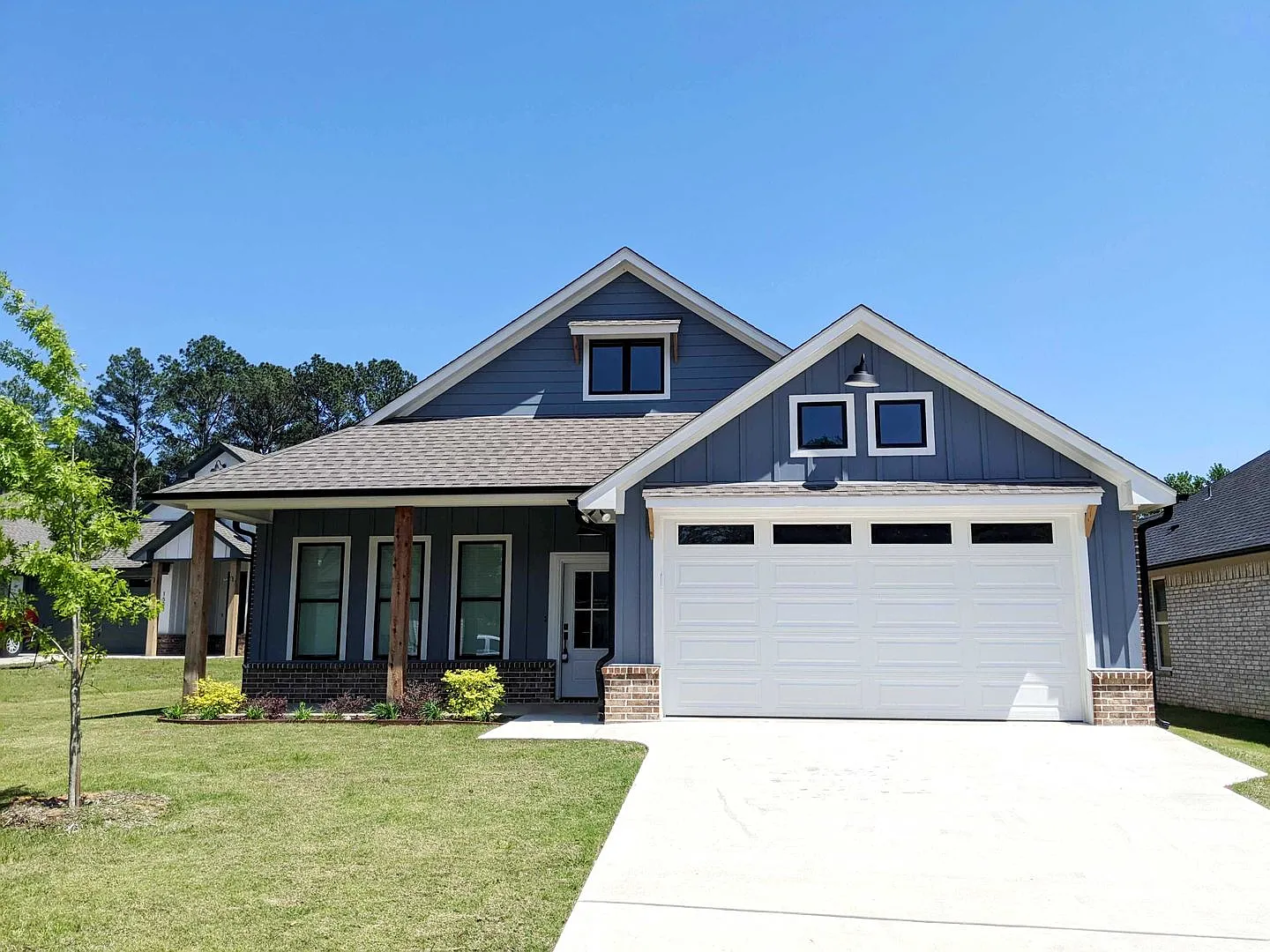 Gorgeous 4 Bedroom, 2 Bath Home in Tyler! — Photo 1