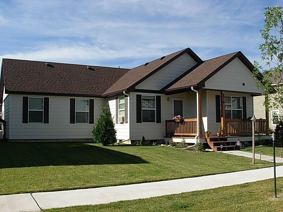 1st image of 274 Woodman Dr
