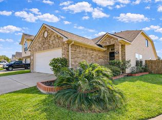 10202 Middleglen Ln, Houston, TX 77034