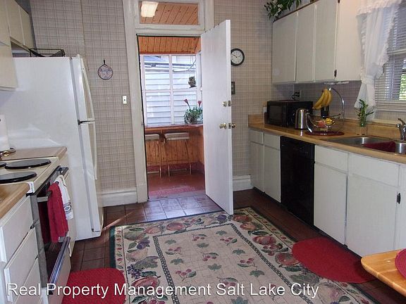 5th image of 288 N I St