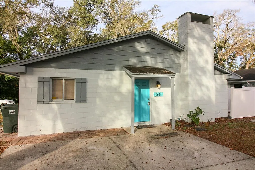 2 bed, 2.0 bath, 1020 sqft, $1,450 — Photo 2