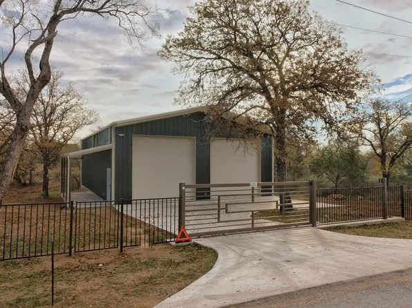 720 Link, Kingsland, TX 78639