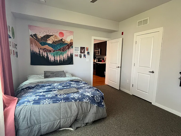 1608 Ridge Ave #401 — Photo 13