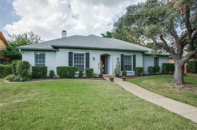 1st image of 15911 Longvista Dr