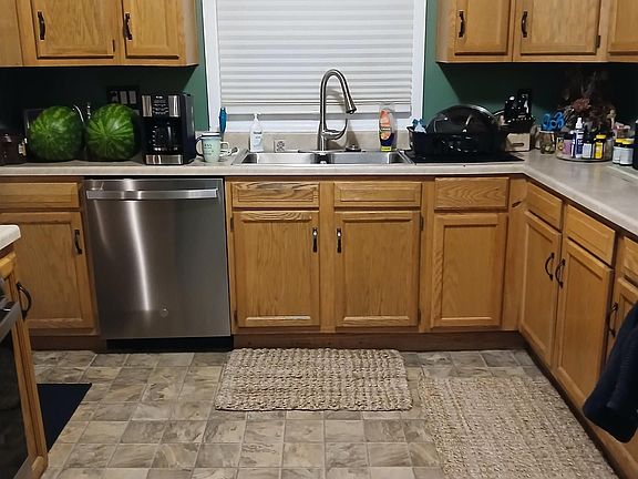 3rd image of 7111 Bradbury Ave