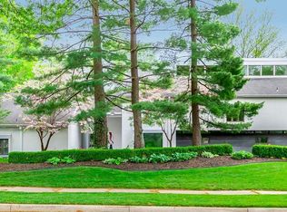 1039 Westover Rd, Kansas City, MO 64113