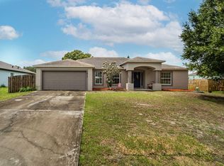 1912 SW Sunglow Street, Port St Lucie, FL 34953