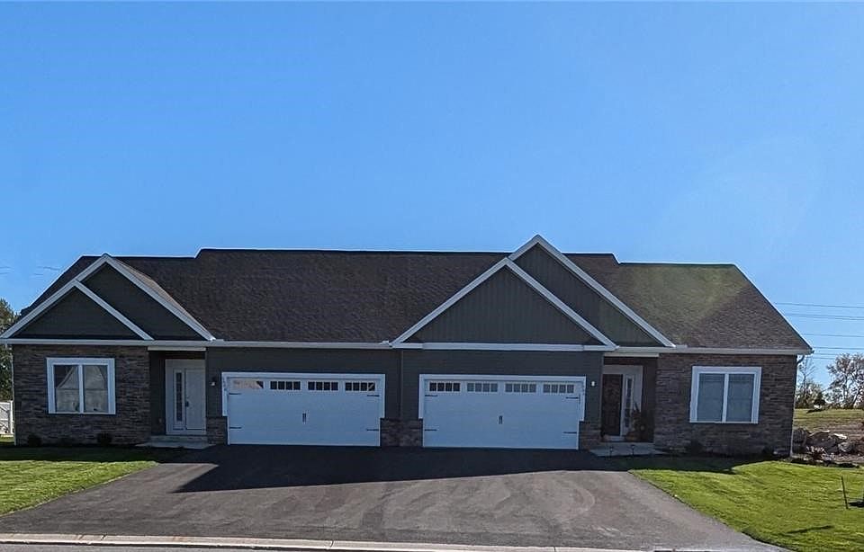 1st image of 5850 Monarch Dr
