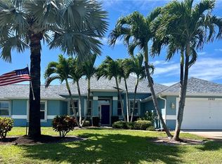 2402 SE Elston St, Port Saint Lucie, FL 34952