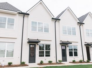 2106 Moores Mill Rd #403, Auburn, AL 36830