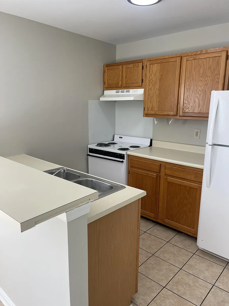 Building Photo - 255 Canal Park Dr #C-1