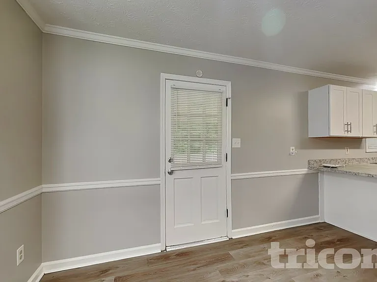 3626 Whitfield Way — Photo 4