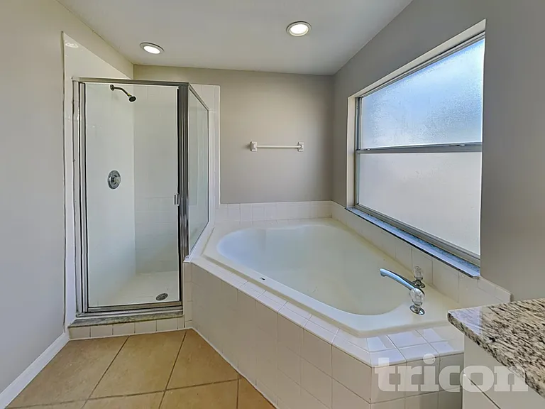14131 Colonial Spring Way — Photo 11