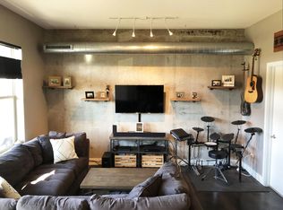 315 Front St UNIT 1205, Lemont, IL 60439