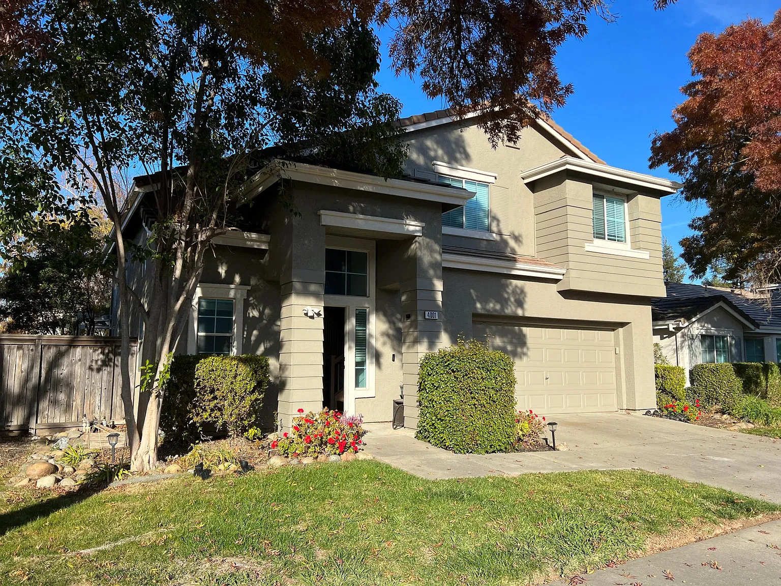 4001 Riviera Ln photo 1