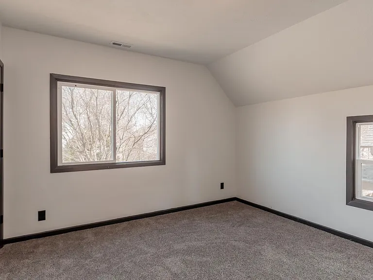 2901 R St #2 — Photo 12