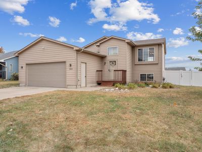 3800 N Gemini Dr, Sioux Falls, SD, 57107