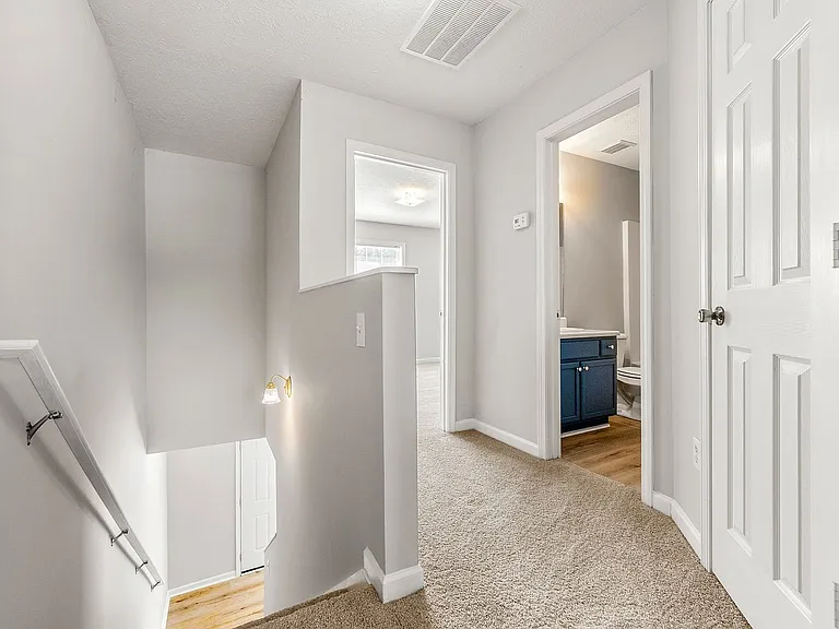 Westshire Townhomes — Photo 16