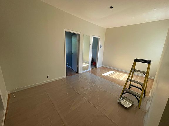 2nd image of 23-23 Steinway St #3