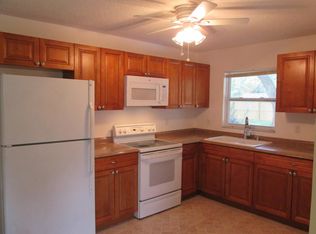 2817 Oaklawn Ave APT B, Largo, FL 33771