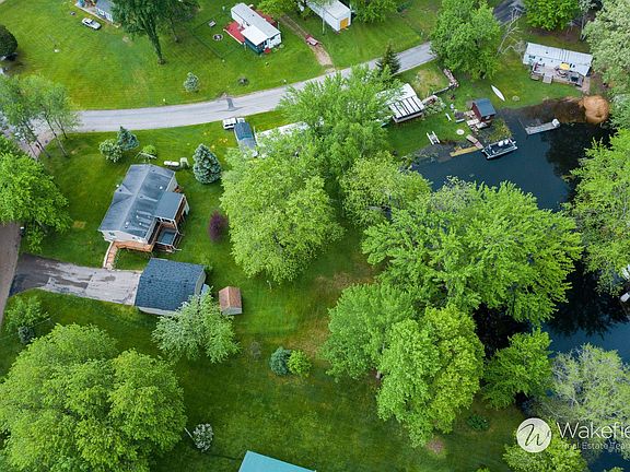 4th image of 3059 N Apache Dr