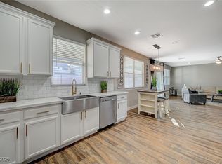 9601 Rolling Thunder Ave, Las Vegas, NV 89148